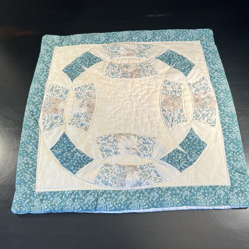 Vintage hand quilted patchwork - hand,